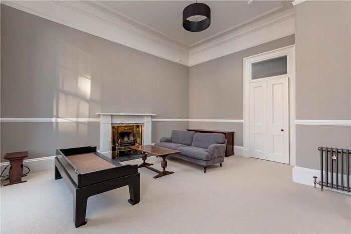 2 Bedroom Apartment To Rent In Great Stuart Street, Edinburgh, EH3