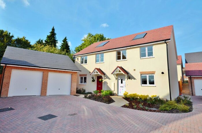 3 Bedroom Semi-Detached House To Rent In Gabriel Street, Saffron Walden, Essex, CB10