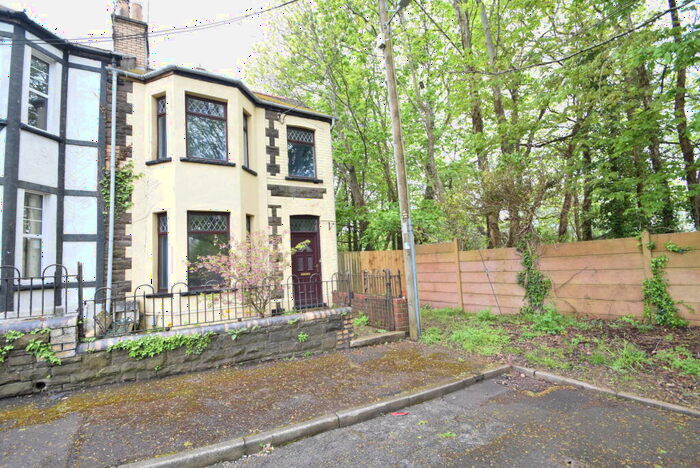 3 Bedroom End Of Terrace House For Sale In Park View, Pontnewydd, Cwmbran, Torfaen, NP44