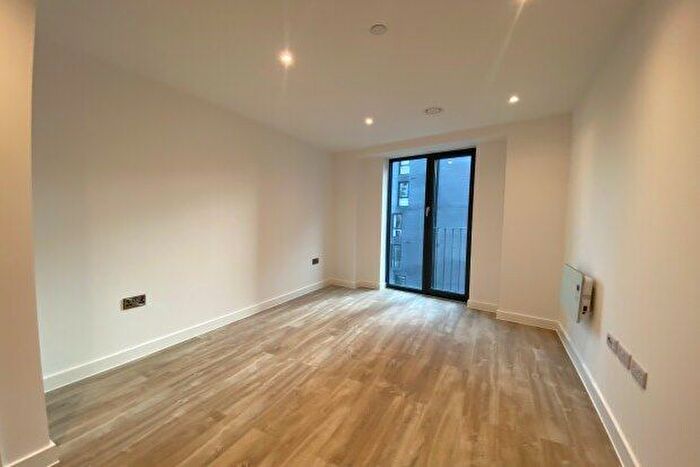1 Bedroom Flat To Rent In Derwent Street, Salford, M5