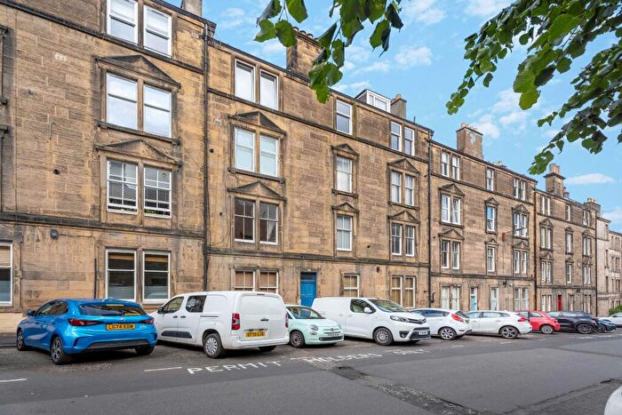 1 Bedroom Flat For Sale In , Dean Park Street, Stockbridge, Edinburgh, EH4