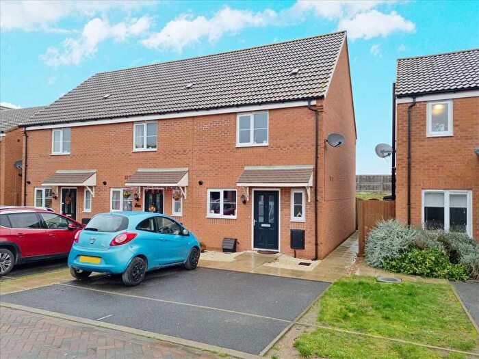 2 Bedroom Property For Sale In Peake Close, Sleaford, NG34
