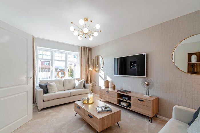 3 Bedroom Semi-Detached House For Sale In Bilsthorpe Chase Kirklington Road Bilsthorpe, NG22