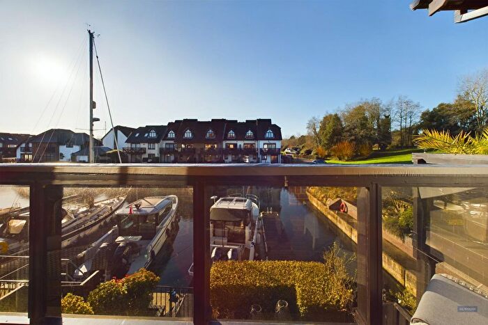 4 Bedroom Property To Rent In White Heather Court, Hythe, Southampton, SO45