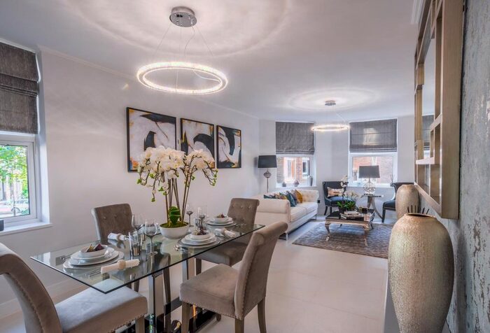 3 Bedroom Flat To Rent In Warrington Gardens, London, W9