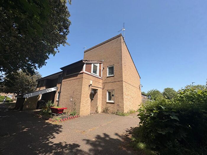 3 Bedroom End Of Terrace House For Sale In Lessingham, Orton Brimbles, Peterborough, PE2