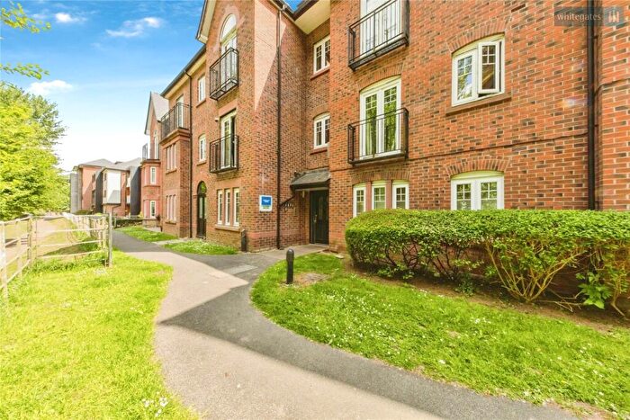 2 Bedroom Apartment For Sale In Wheelock House, Nantwich, Cheshire, CW5