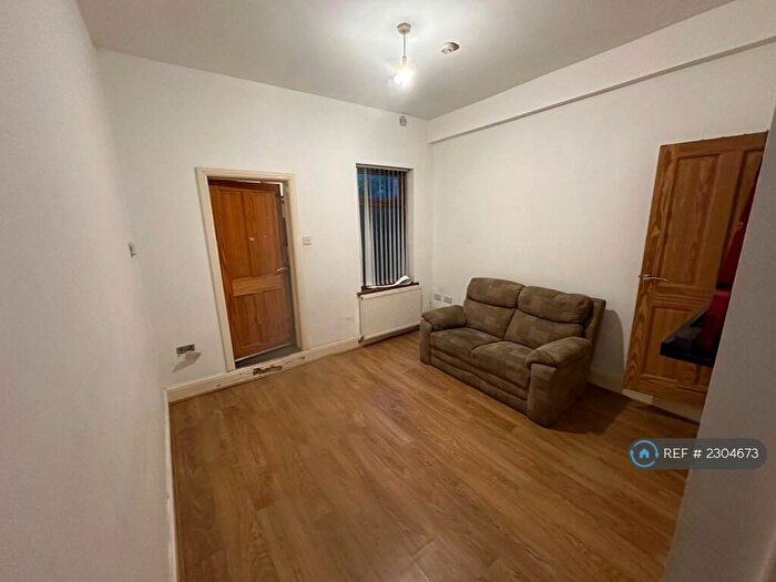 3 Bedroom Terraced House To Rent In Malvern Road, Handsworth, Birmingham, B21