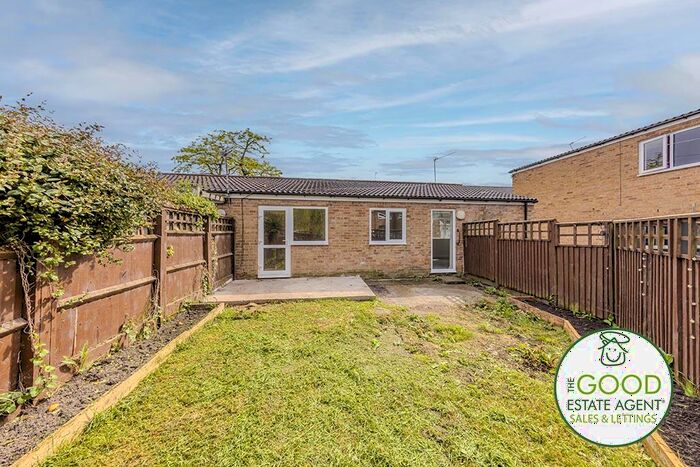 2 Bedroom Bungalow For Sale In Appleton Walk, Wilmslow, SK9