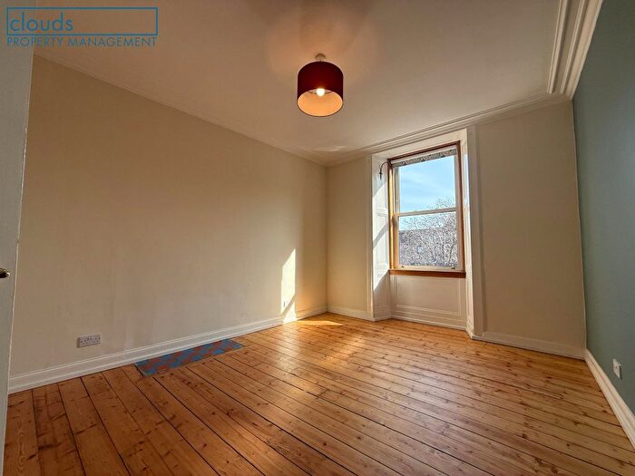 2 Bedroom Flat To Rent In Halmyre Street, Leith, EH6