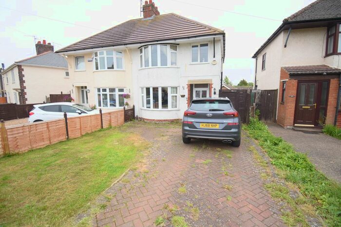 3 Bedroom Semi-Detached House To Rent In Northampton Road, Broughton, NN14