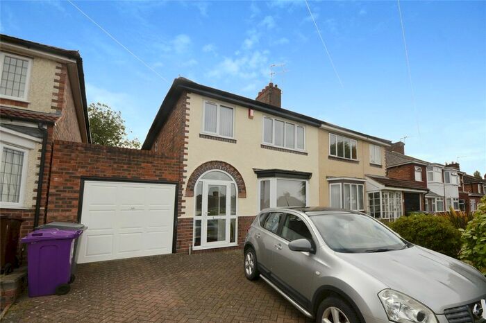3 Bedroom Semi-Detached House To Rent In Braden Road, Wolverhampton, WV4