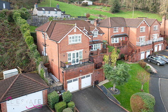 5 Bedroom Detached House For Sale In Lon Y Berllan, Abergele, LL22