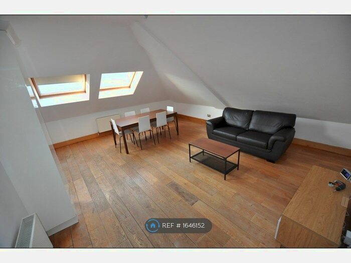 2 Bedroom Flat To Rent In Sunningfields Road, London, NW4