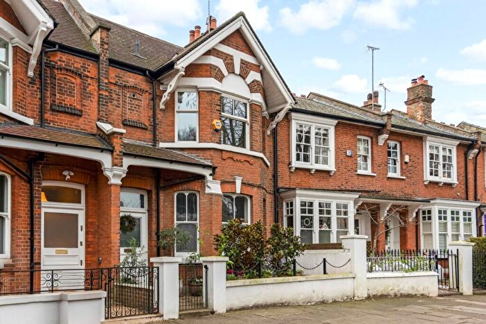 4 Bedroom Terraced House For Sale In North Road, Highgate Village, N6