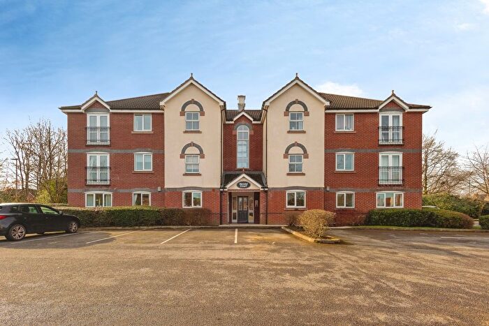 2 Bedroom Flat For Sale In Downes Way, Manchester, Greater Manchester, M22