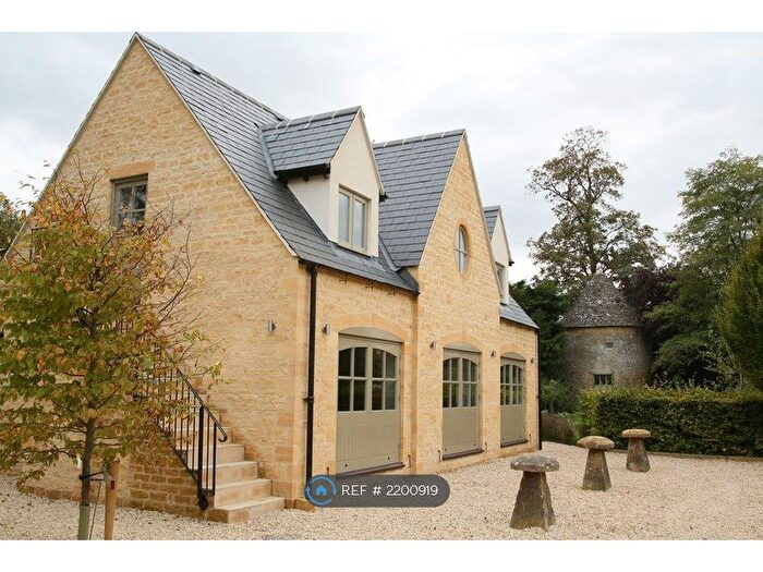 2 Bedroom Detached House To Rent In High Street, Bourton-On-The-Water, GL54