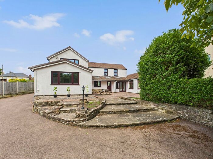 4 Bedroom Detached House For Sale In Crow Ash Road, Berry Hill, Coleford, GL16