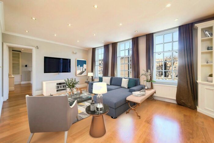 4 Bedroom Flat To Rent In Malvern Court, Onslow Square, SW7