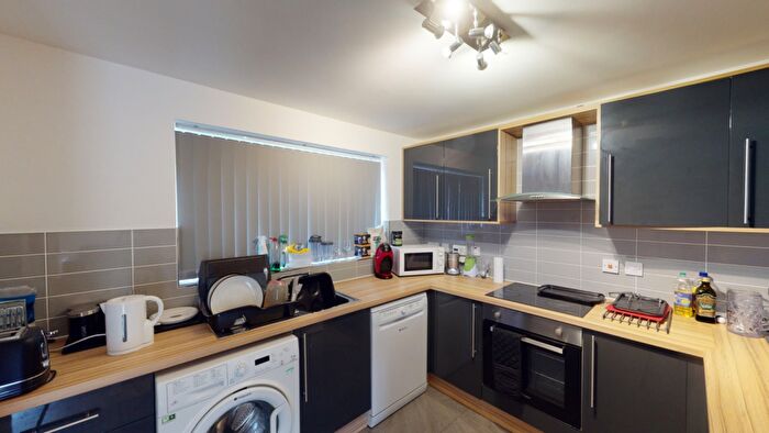 4 Bedroom Terraced House To Rent In Kilbourn Street, Nottingham, New, NG3