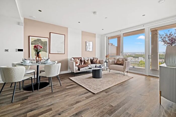 1 Bedroom Flat For Sale In Oliver Road, Leyton, E10