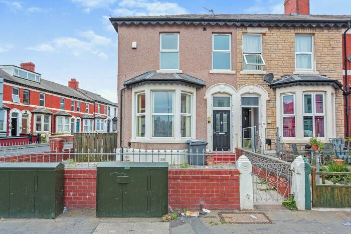 2 Bedroom End Of Terrace House To Rent In Egerton Road, Blackpool, Lancashire, FY1