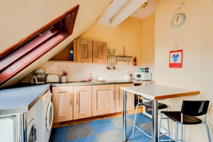 2 Bedroom Apartment To Rent In Swan Lane, Faringdon, SN7