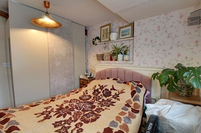 1 Bedroom Maisonette To Rent In Abbey Road, Basingstoke, Hampshire, RG24