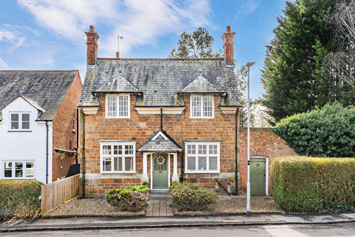 3 Bedroom Detached House For Sale In Main Street, Great Bowden, LE16