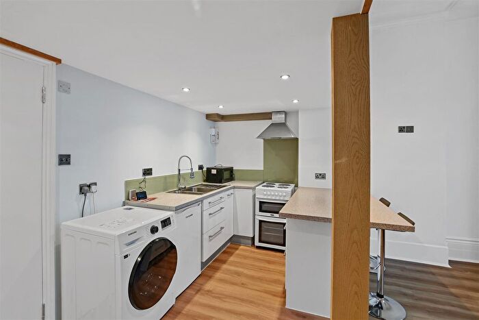 1 Bedroom Studio To Rent In Lanhill Road, Maida Vale, London, W9