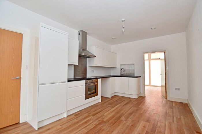 1 Bedroom Flat For Sale In Villa Close, Cholsey, OX10