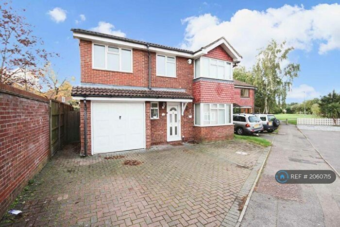 4 Bedroom Detached House To Rent In Eddington Road, Bracknell, RG12