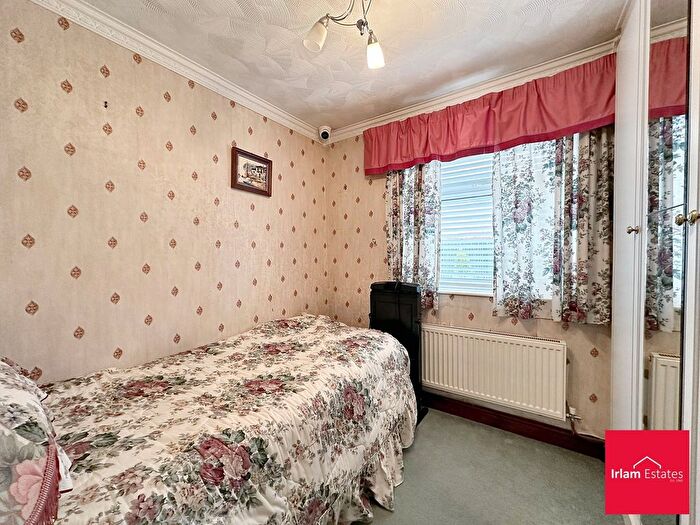 2 Bedroom Bungalow For Sale In Helston Close, Irlam, M44