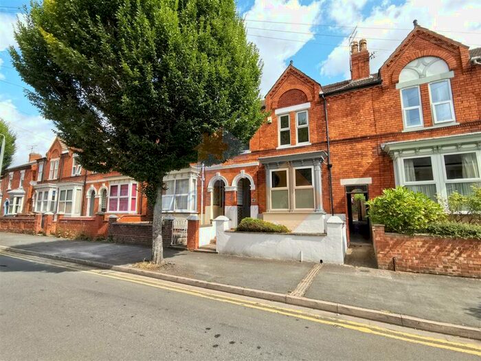 6 Bedroom Terraced House To Rent In Richmond Road, Lincoln, LN1