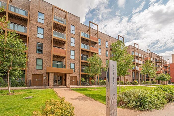 2 Bedroom Flat To Rent In Lassen House, Colindale, London, NW9