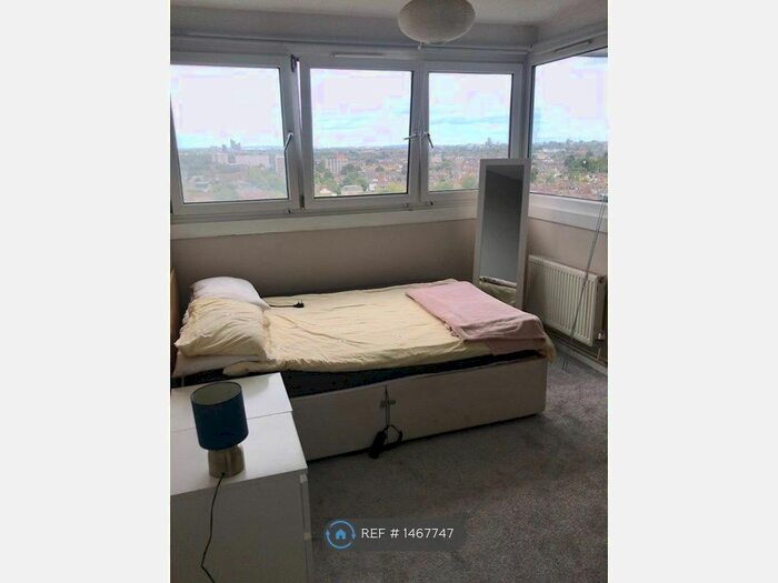 1 Bedroom Flat To Rent In Wolffe Gardens, London, E15