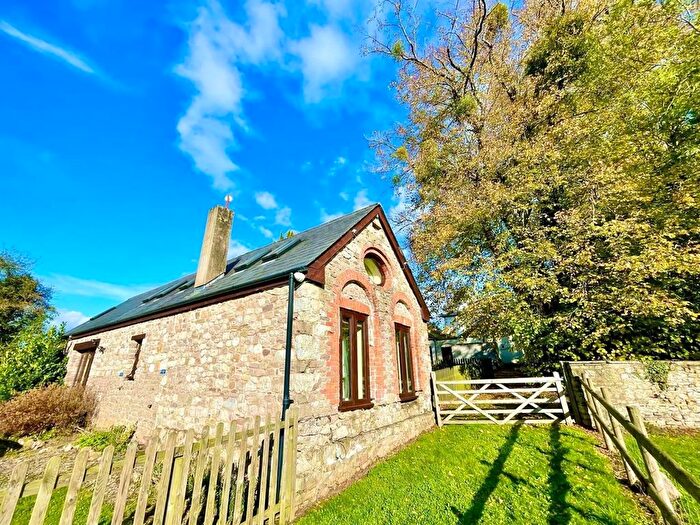 3 Bedroom Detached House To Rent In Abergavenny Road, Llancayo, NP15