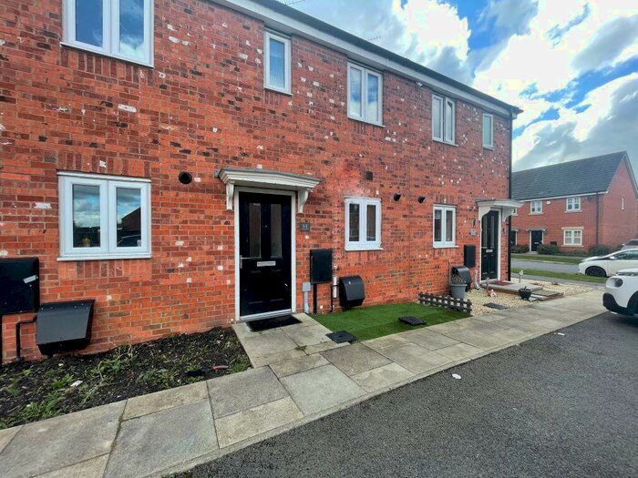 2 Bedroom House To Rent In Astoria Drive, Bannerbrook Park, CV4