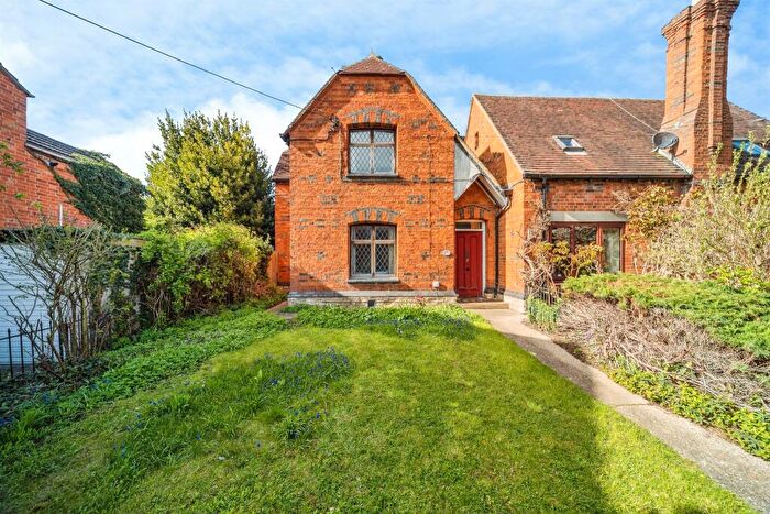 2 Bedroom Semi Detached House For Sale In Priory Street, Newport Pagnell, MK16