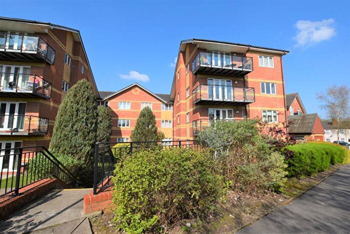 2 Bedroom Flat To Rent In Capital Point, RG1