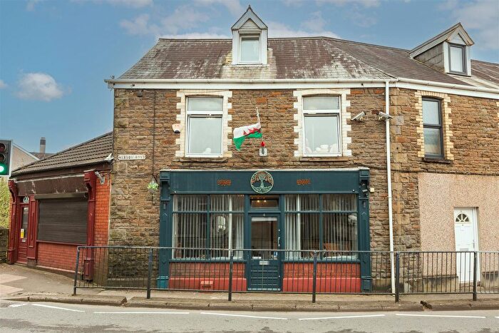 4 Bedroom Terraced House For Sale In Hebron Road, Clydach, Swansea, SA6