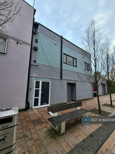 1 Bedroom Flat To Rent In Princess Street, Stockport, SK1