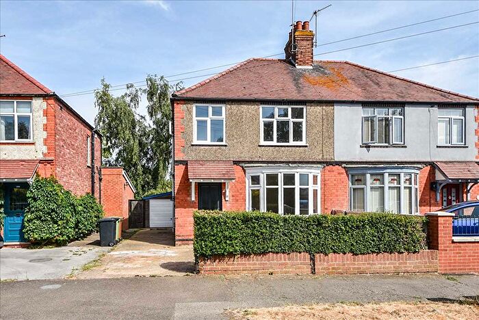 3 Bedroom Semi-Detached House For Sale In Brickhill Road, Wellingborough, NN8
