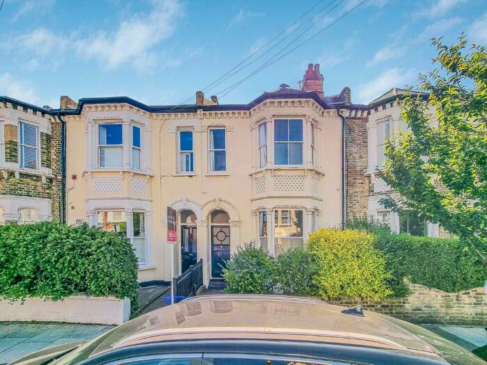 3 Bedroom Terraced House To Rent In Lavender Sweep, London, SW11