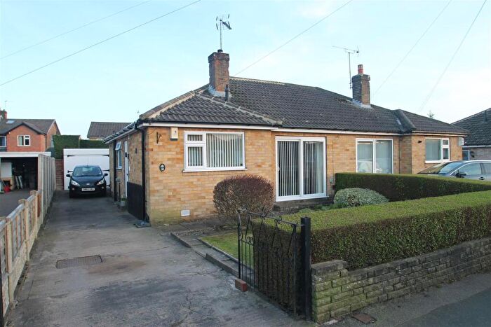 2 Bedroom Semi-Detached Bungalow For Sale In Knox Avenue, Harrogate, HG1