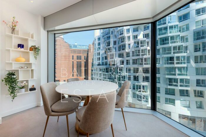 2 Bedroom Apartment To Rent In L-, Electric Boulevard, Battersea, SW11