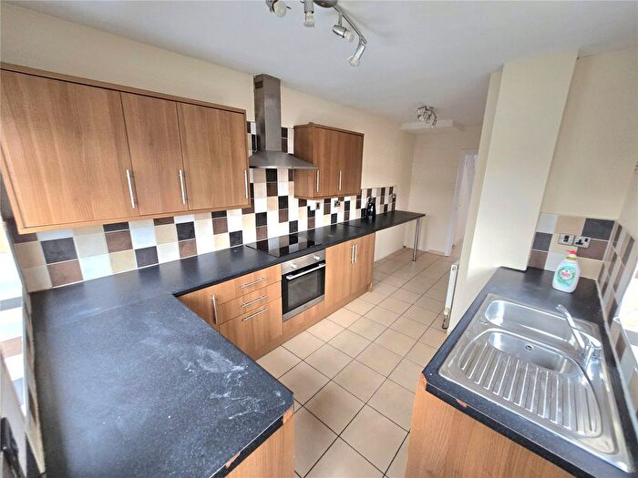 3 Bedroom End Of Terrace House For Sale In Cheveral Avenue, Radford, Coventry, CV6