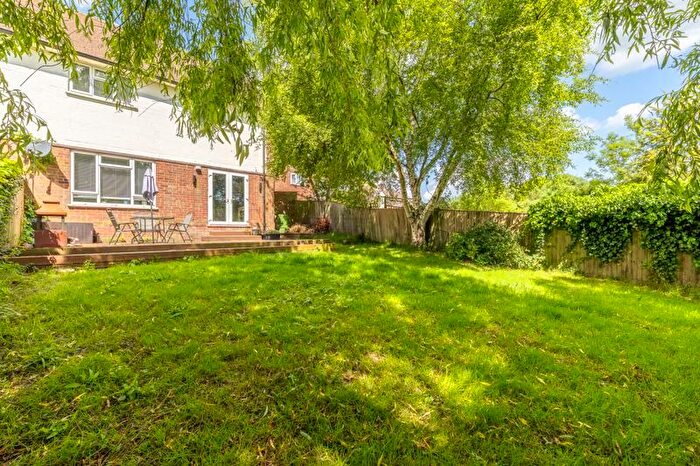 3 Bedroom Semi-Detached House For Sale In Waldron Thorns, Heathfield, TN21