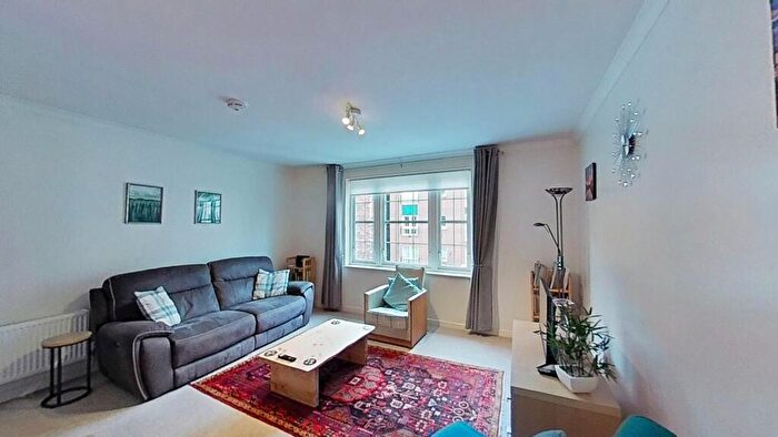2 Bedroom Flat To Rent In Pattison Street, Edinburgh, EH6