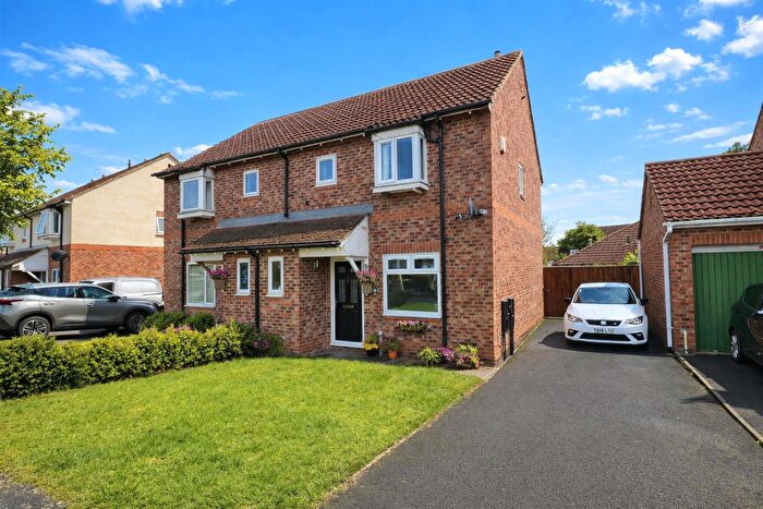 3 Bedroom Semi-Detached House For Sale In Darrowby Drive, Darlington, DL3